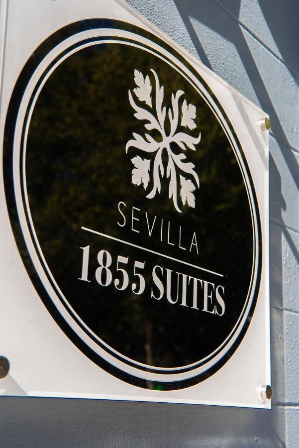 Casa Sevilla 1855 Suites By Epoca Bagian luar foto